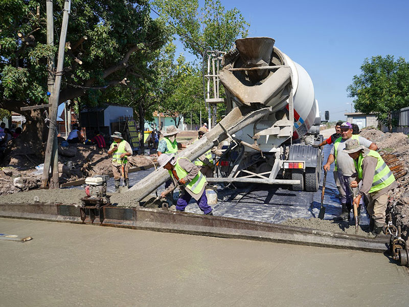 UN ESTADO MUNICIPAL QUE ACOMPAÑA: Obras en Florencio Varela
