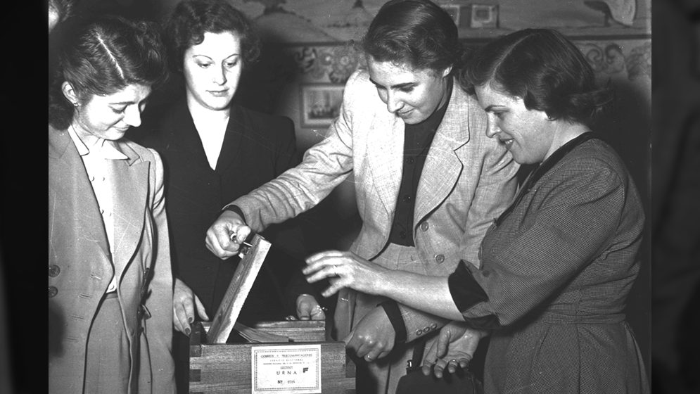 9 de septiembre de 1947: Se aprobó la Ley de VOTO FEMENINO
