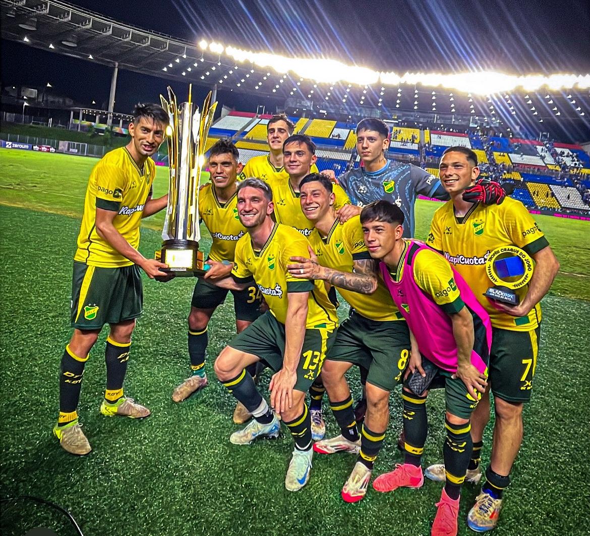 Defensa y Justicia le ganó a Cruzeiro por el torneo amistoso Vitória Cup 